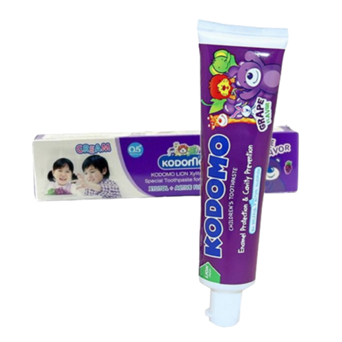 Lion Паста зубная для детей с 6 месяцев с ароматом винограда - Kodomo, 65г